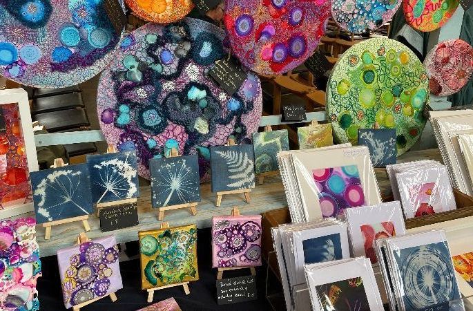 Christmas Market: Festive Emporium of Handmade