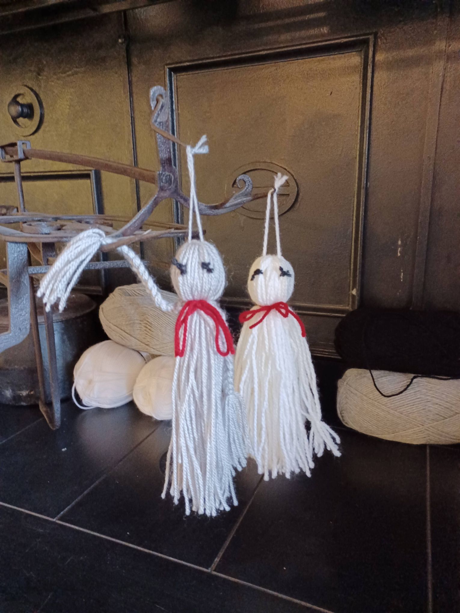 October half term spooky crafts at Gawthorpe Hall
