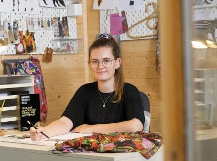 Award for UCLan textiles talent