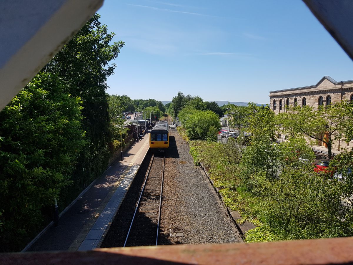 East Lancs Artist Duo work on Brierfield Railway Regeneration Project