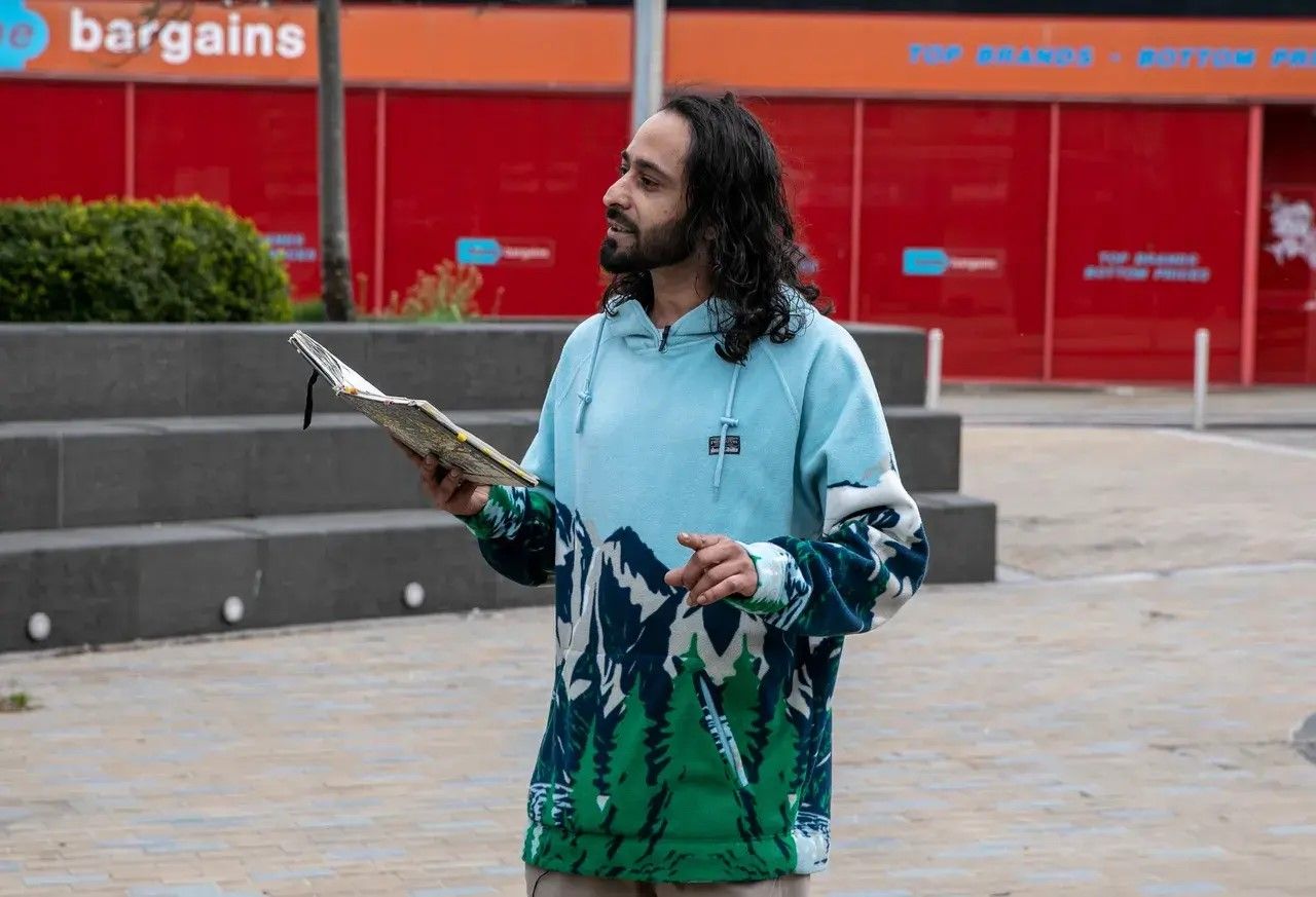 This is Nelson, Ajaz Qureshi reading his poetry in Nelson.